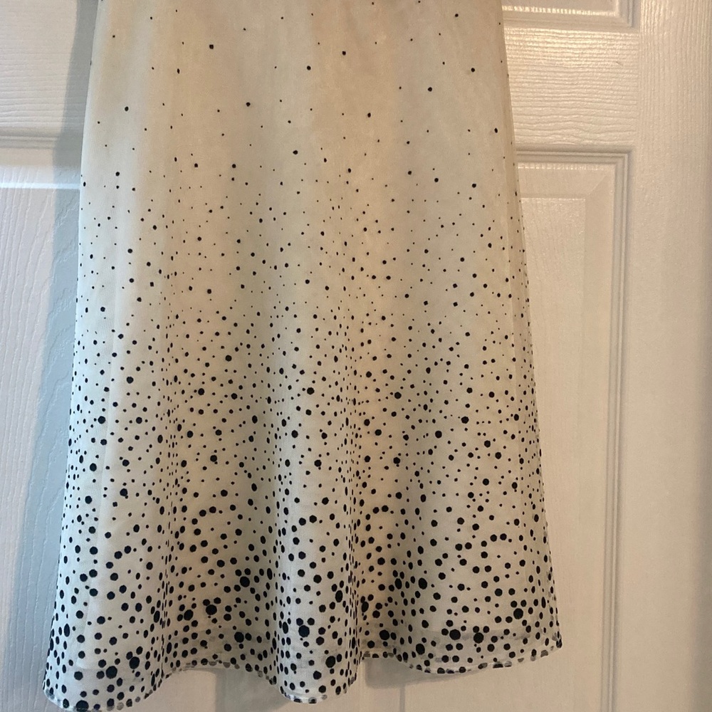 White House Black Market Strapless Cream Dress with Black Dot Print Size 0 - Picture 4 of 9